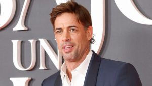 William Levy posa en el photocall de la película “Bajo un Volcán