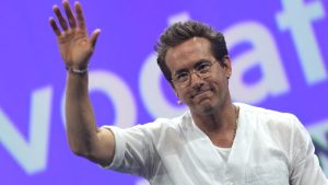 La serie de 5 capítulos está recomendada para los mayores de 14 años, pero Reynolds dice a EFE que cree que National Geographic está siendo muy 