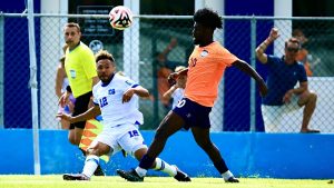 santos ortiz el salvador selecta anguila 03