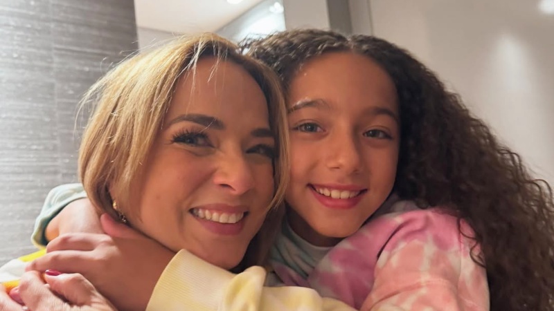 Adamari López y su hija Alaïa debutan como dupla en la TV - Noticias de El  Salvador