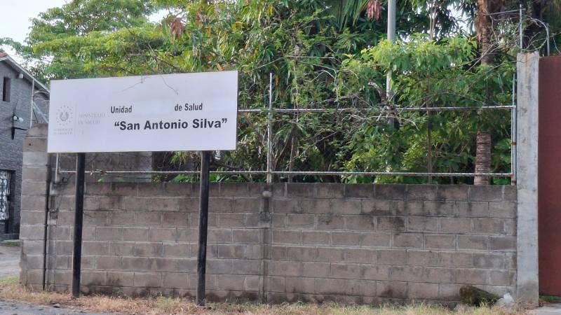 Dos ninas mueren dengue en San Antonio Silva 9