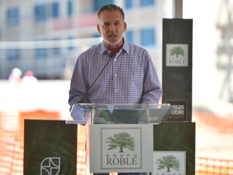 Presentación de torres de apartamentos Garden Towers, en la autopista Comalapa, por Grupo Roble.