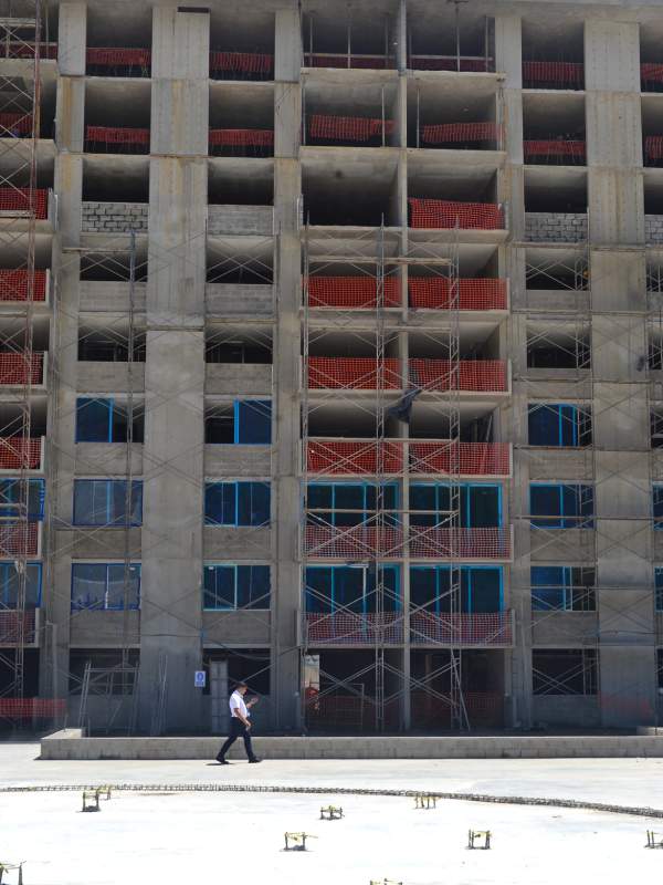 Presentación de torres de apartamentos Garden Towers, en la autopista Comalapa, por Grupo Roble.
