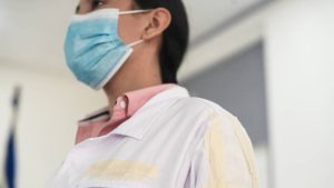 Alumnos de medicina en colegio medico