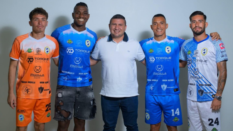 Fuerte San Francisco uniforme Apertura 2025