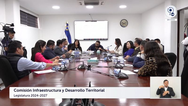 Infraestructura y Desarrollo Territorial recibió a la ministra de Vivienda, Michelle Martha Sol.