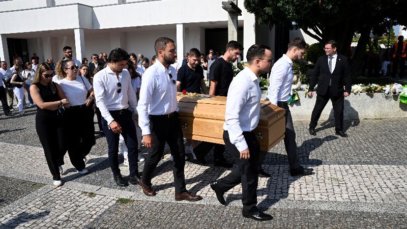 Digo Jota despedida funeral 01