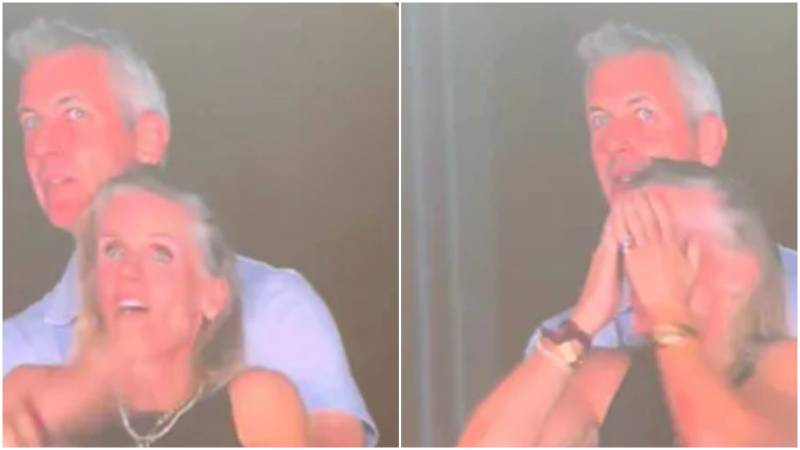 Pareja pillada por Kiss cam en concierto de Coldplay