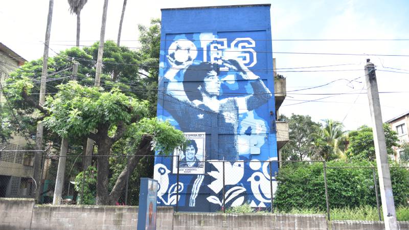 ML - Norberto el Pájaro Huezo- Mural