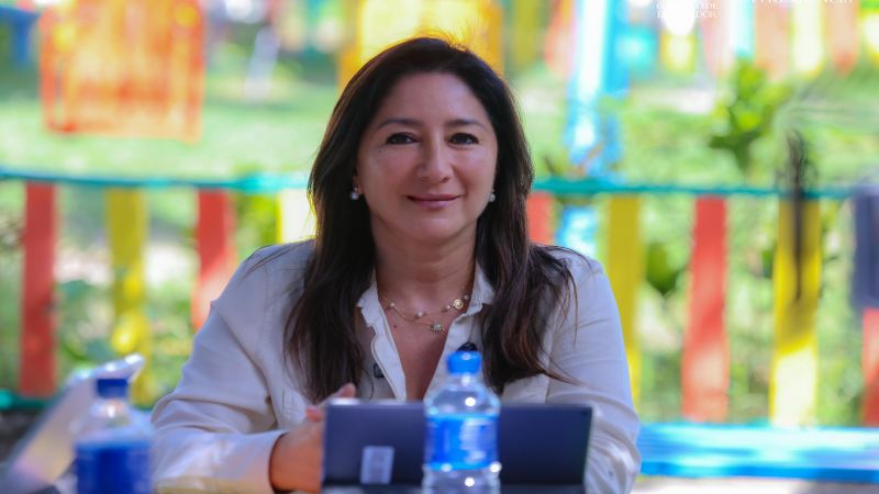 Michelle Martha Sol, ministra