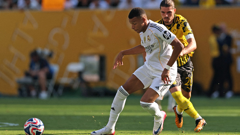 Acciones del Mbappé del Real Madrid vs. Borussia Dortmund, en el Mundial de Clubes.