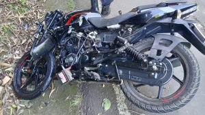 El joven se conducía bordo de la motocicleta placas M959584. Foto EDH / Cortesía.