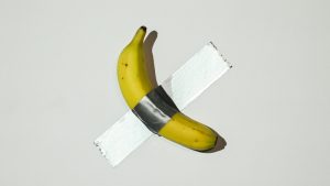 Banana en museo de París