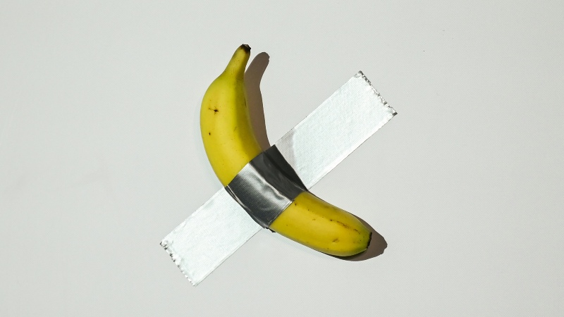 Banana en museo de París
