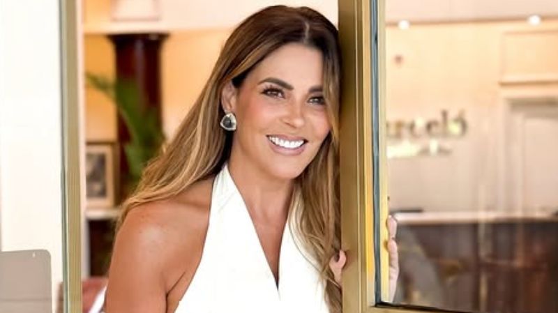 Mónica Casamiquela compartió una tierna sesión de fotos junto a su familia.