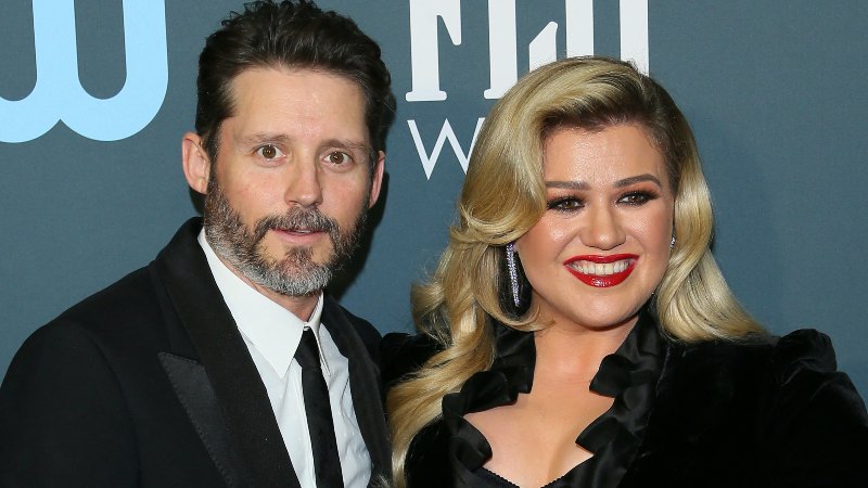 Brandon Blackstock, representante de talentos y exmarido de la cantante Kelly Clarkson, falleció a los 48 años víctima de cáncer, según la revista People.