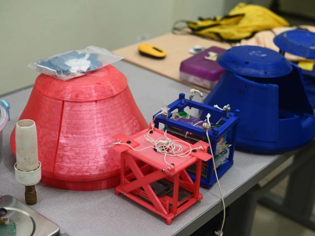 Universidad Don Bosco lanzamiento sonda