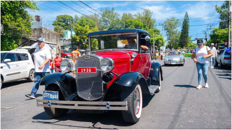 Desfile Correo- Mejicanos