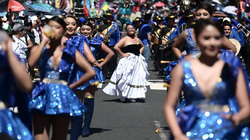 Desfile del Comercio de San Salvador 2025
