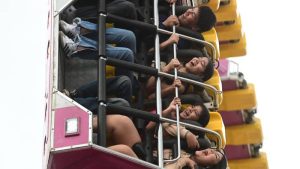 EDC- Campo de la Feria- Fiestas- Ruedas- Familia- Diversión- Lluvia