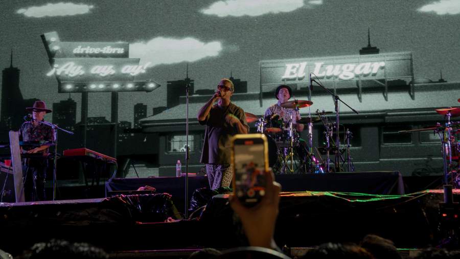 Festival Latino en el centro historico de San Salvador