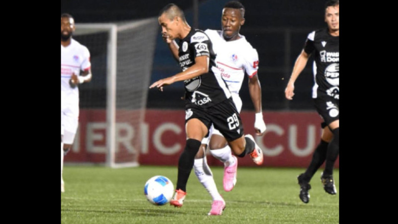 Hercules Olimpia Copa Centroamericana 02