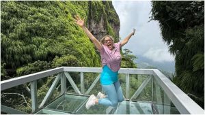 Kathya Carranza - Puerta del Diablo