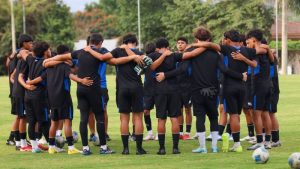 Selecta Sub-15 Entrenos El Salvador