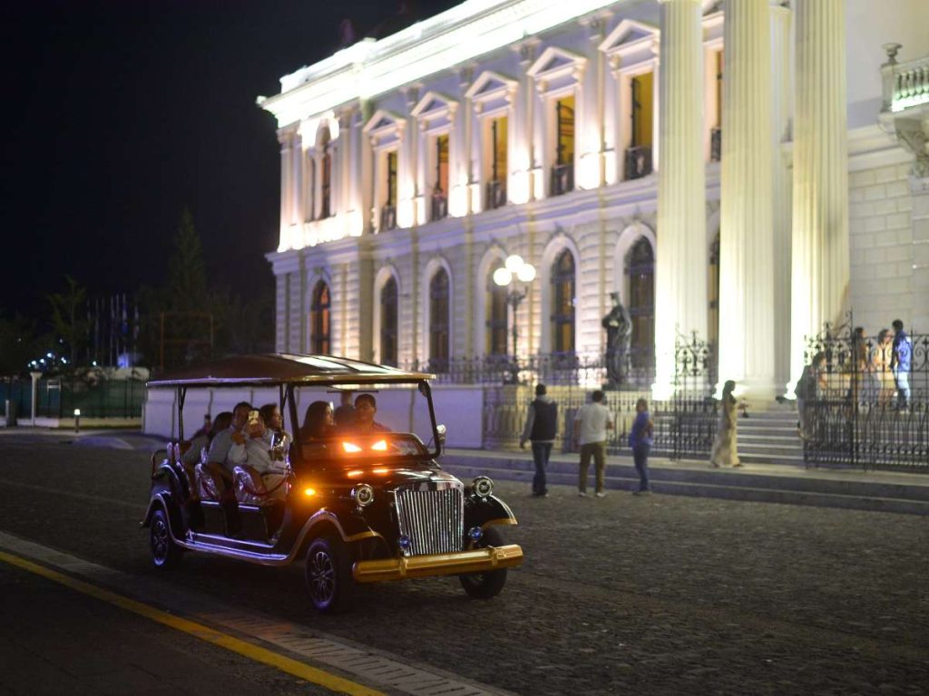 actividades de entretenimiento en el Centro Historico de San Salvador