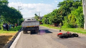 La víctima de 18 años estaba sin vida para cuando llegaron socorristas de Cruz Blanca. Foto: PNC