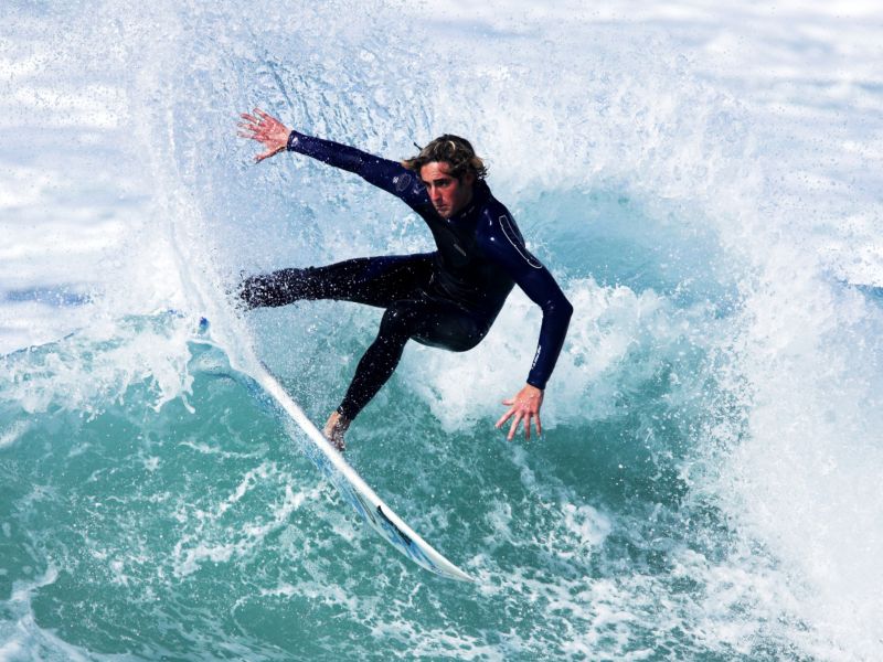 deporte_surf_movimiento_cutback