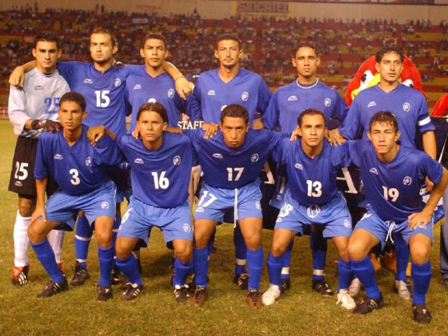 La Selecta contra Honduras, 6 de Noviembre de 2003, en juego Preolímpico contra Honduras. EDH / Archivo