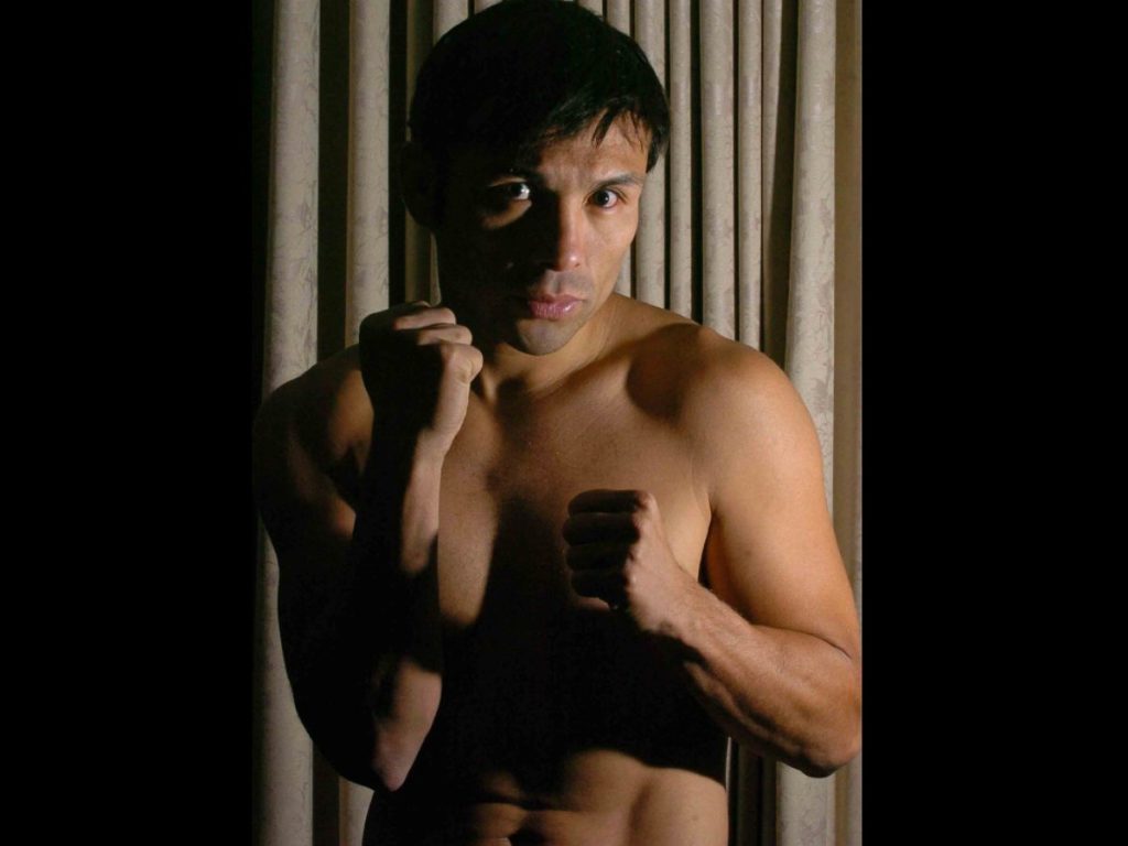 deportes carlos famoso hernandez posado