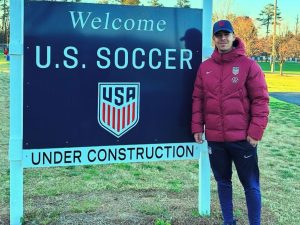 Exjugador de la Selecta cazará talentos para EE. UU.