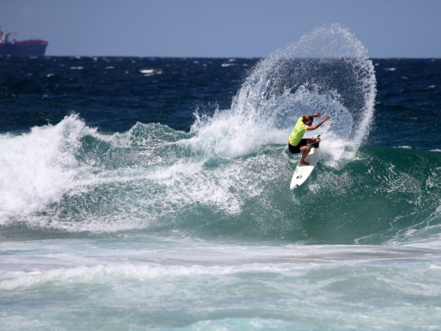 deportes_surf_movimiento_reentry