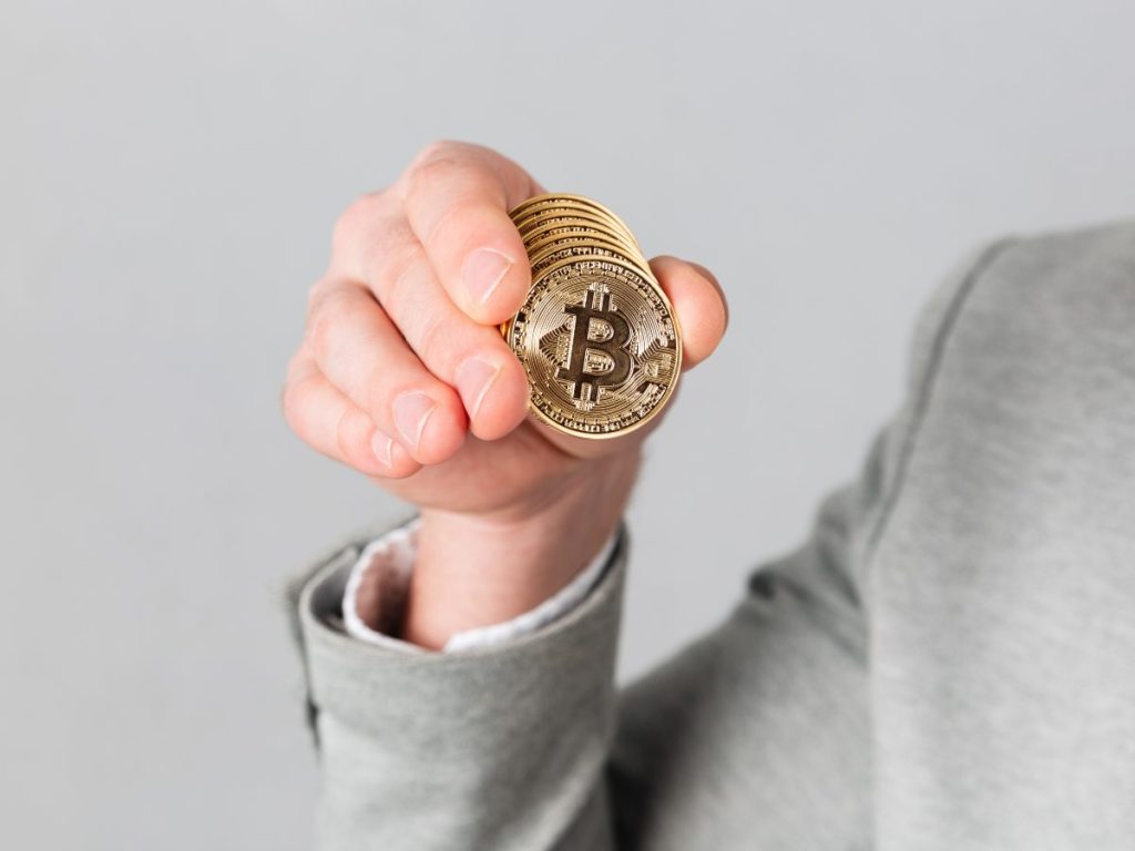 Las remesas vía bitcóin sumaron $85.5 millones de dólares / Foto Freepik 