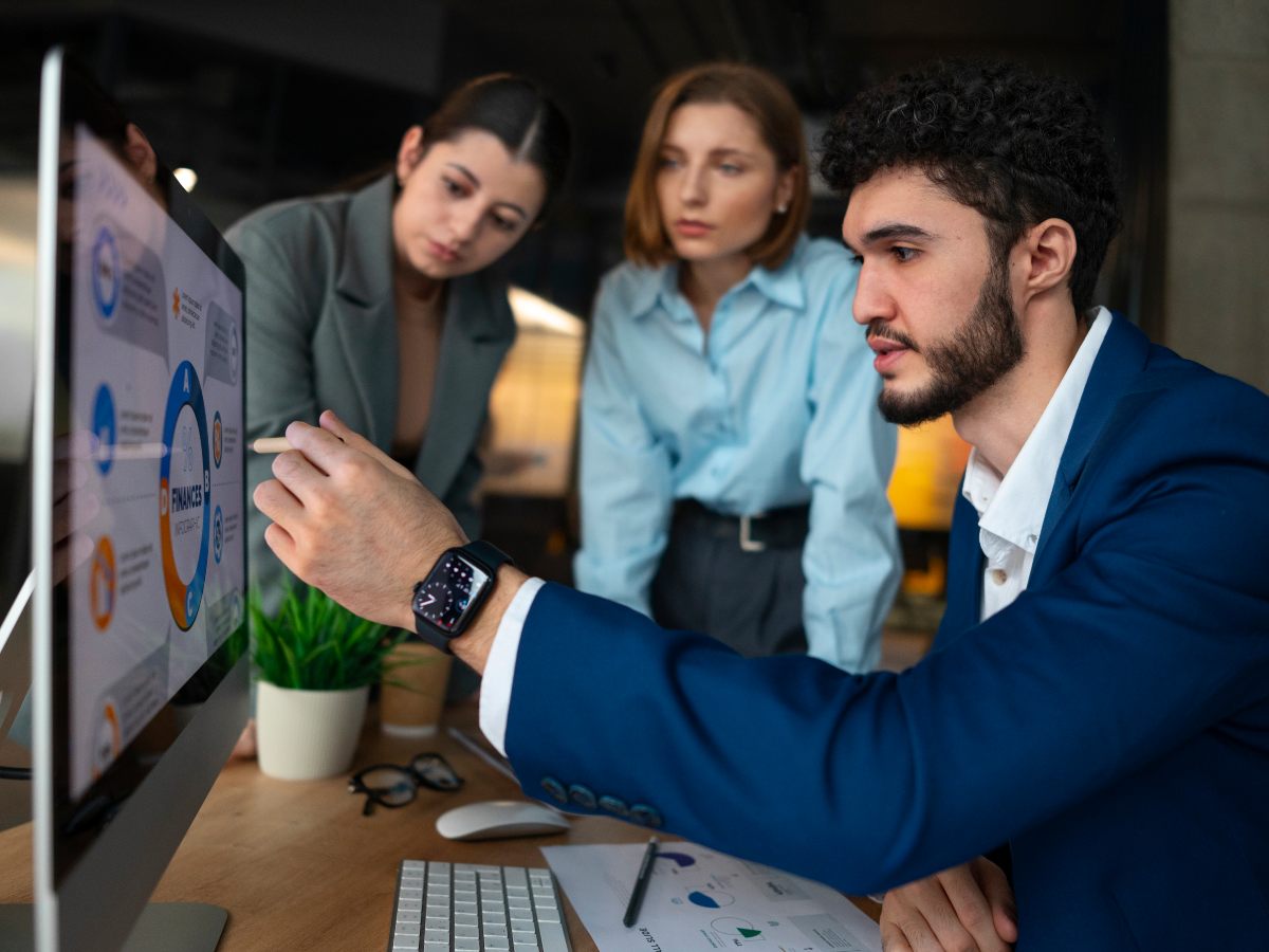 Invertí en formación para que tu equipo aproveche las herramientas digitales