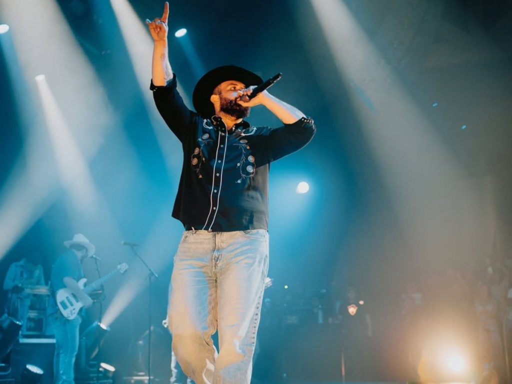 concierto de carin leon