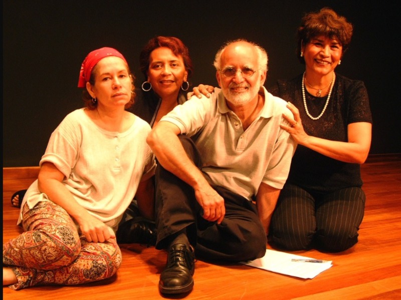 Ana Ruth Aragón (i), Mercy Flores, Roberto Salomón y Dorita de Ayala.