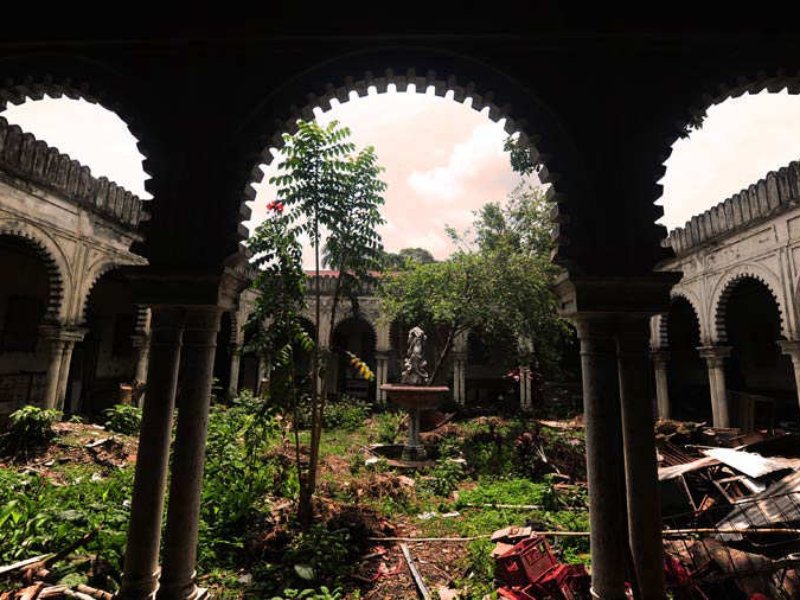 Interior de la mansión Guirola.