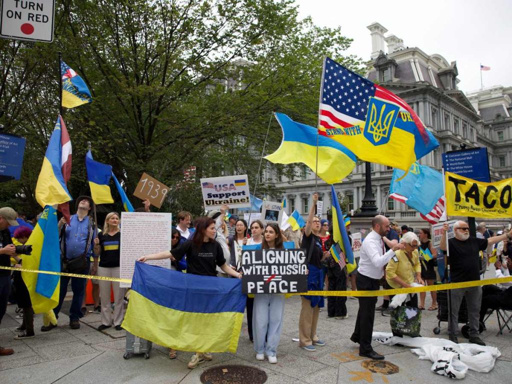 Pro Ucrania frente a Casa Blanca