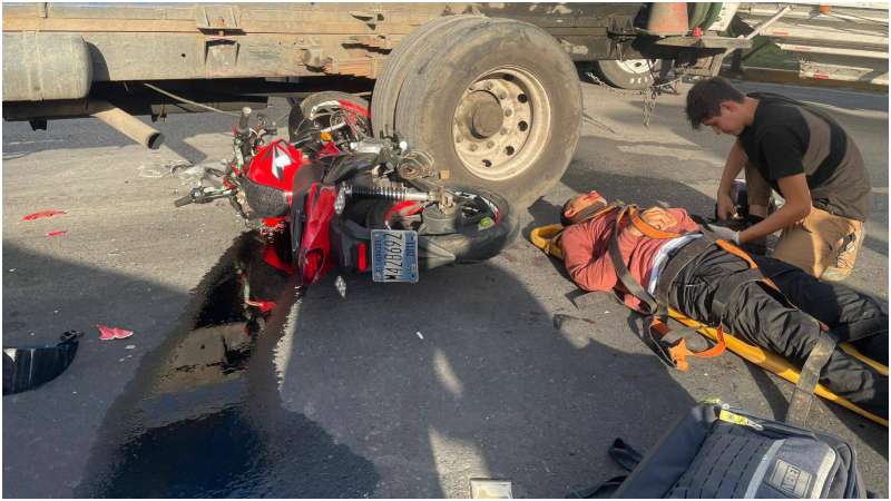 La víctima fue atendida por los cuerpos de socorro. Foto / Cuerpo de Reacción Inmediata