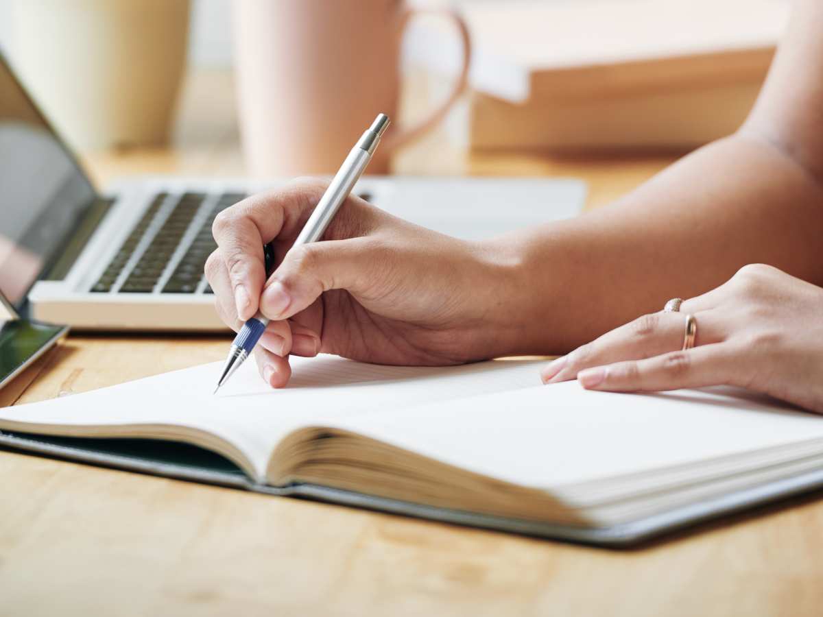 Becas disponibles para salvadoreños