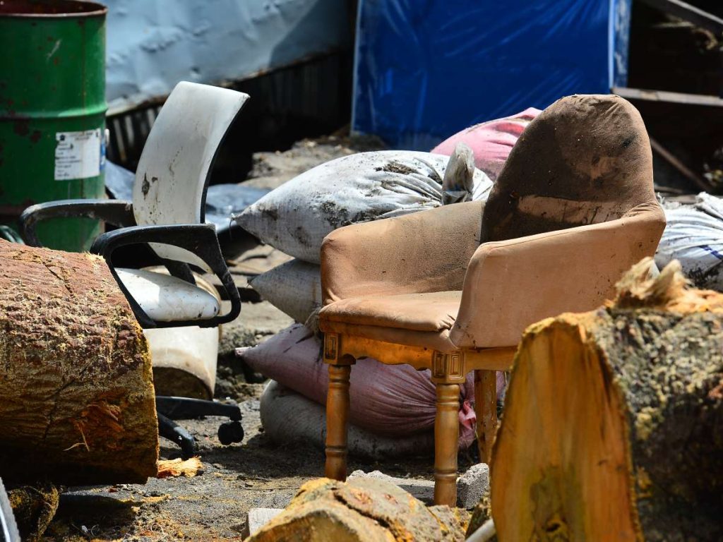 Colapso de muro en comunidad tutunichapa