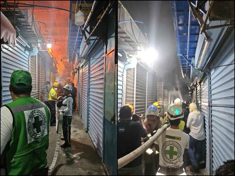 Socorristas de Cruz Verde colaboraron en la extinción del incendio en el mercado de Apopa. / Fotos cortesía Cruz Verde
