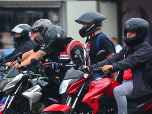 Cuatro meses tienen los motociclistas para adquirir sus cascos certificados