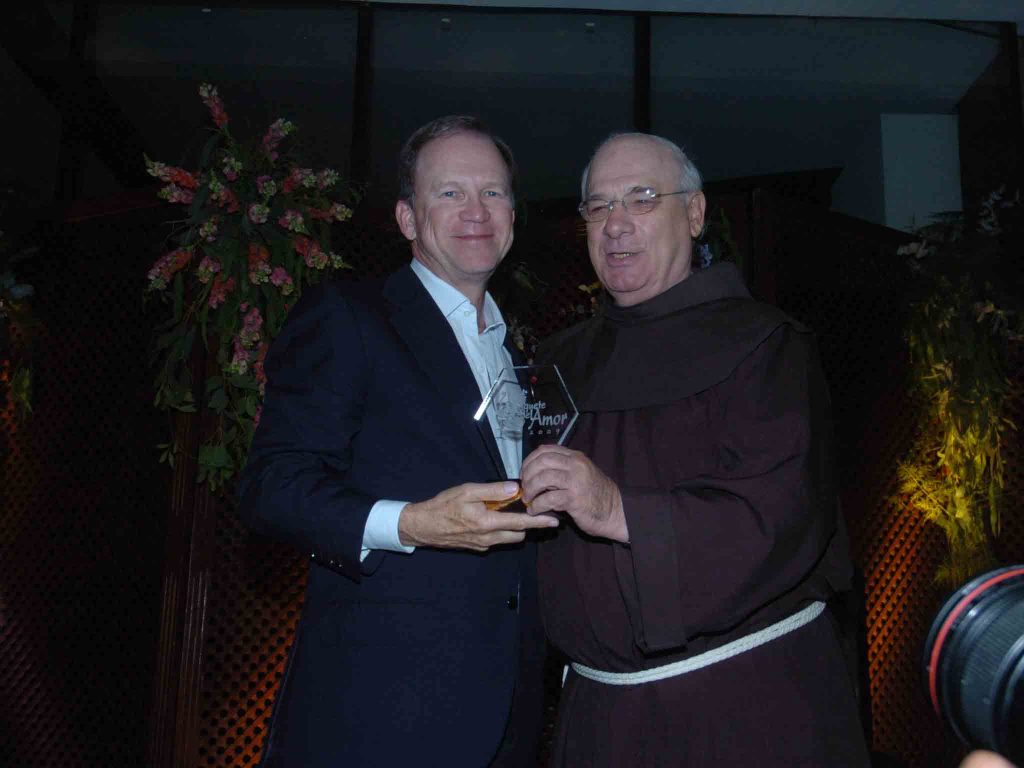 ricardo poma con padre flavian mucci
