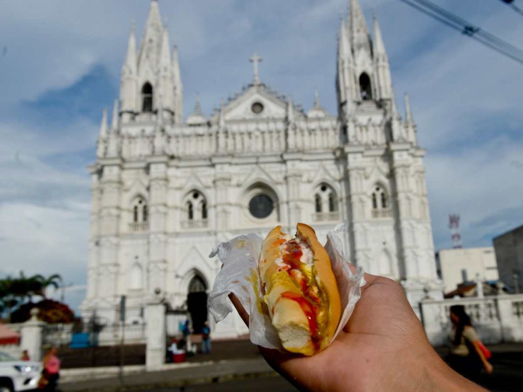 Panes chucos en Santa Ana