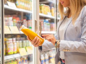 Cómo leer etiquetas nutricionales y elegir mejor en el súper