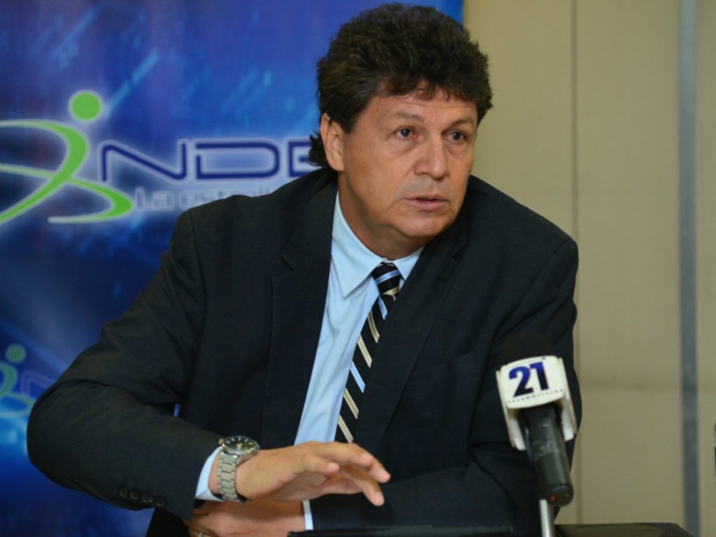 Jaime "Chelona" Rodríguez en su etapa como presidente del INDES en 2009. Foto Archivo